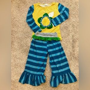 Persnickety vintage outfit